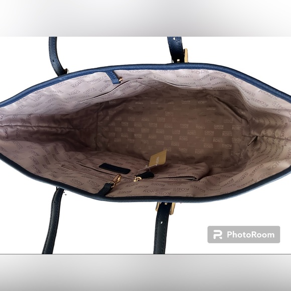 Michael Kors Navy Leather Jet Set Travel Large Carryall Tote Bag NEW! - Picture 6 of 10